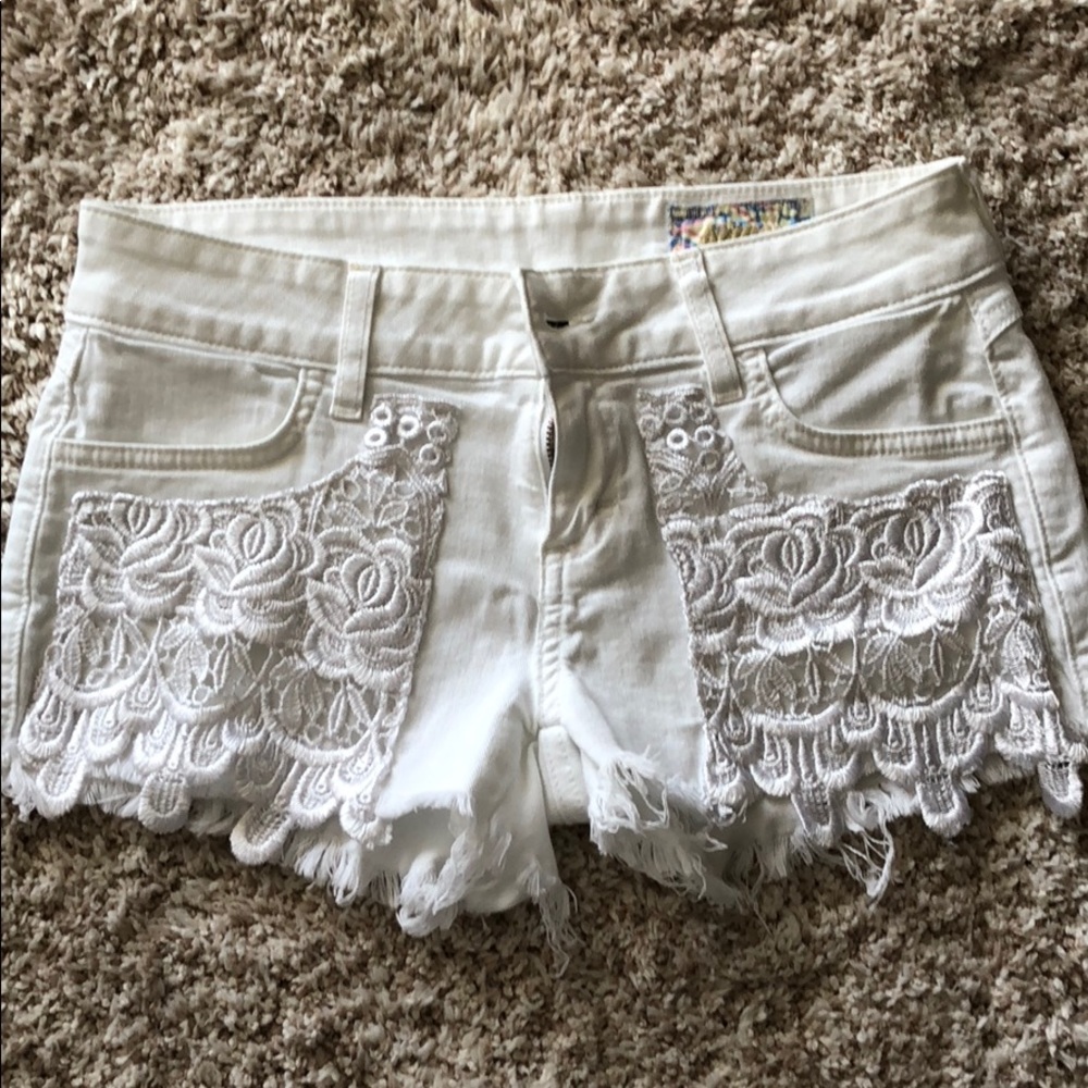 SIWY White Denim Shorts with Lace Appliqué